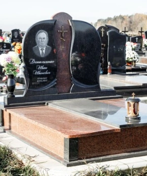 Памятник двойной 20